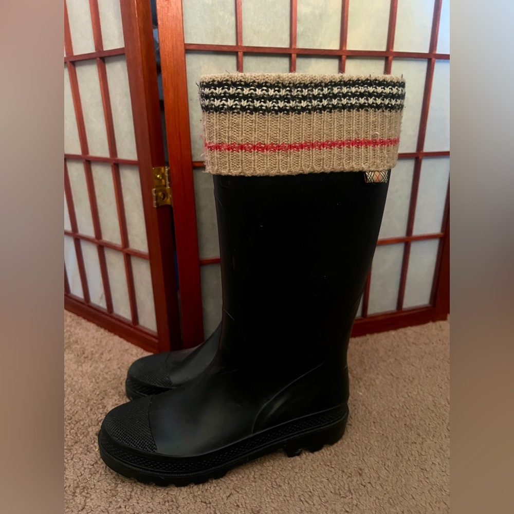 Burberry rain boots